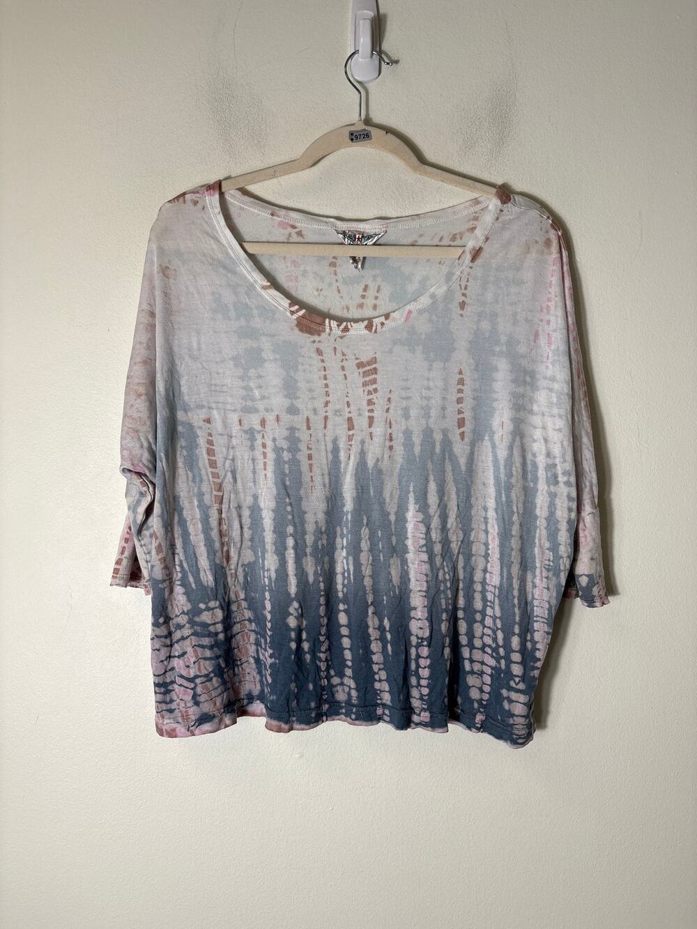 Hard tail Blue Pink Tie Dye Half Sleeve Oversized Athletic Top Sz L